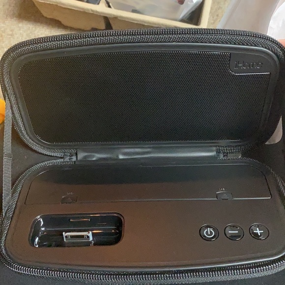 Ihome speaker for iPhone 4 BRAND NEW - Picture 5 of 5